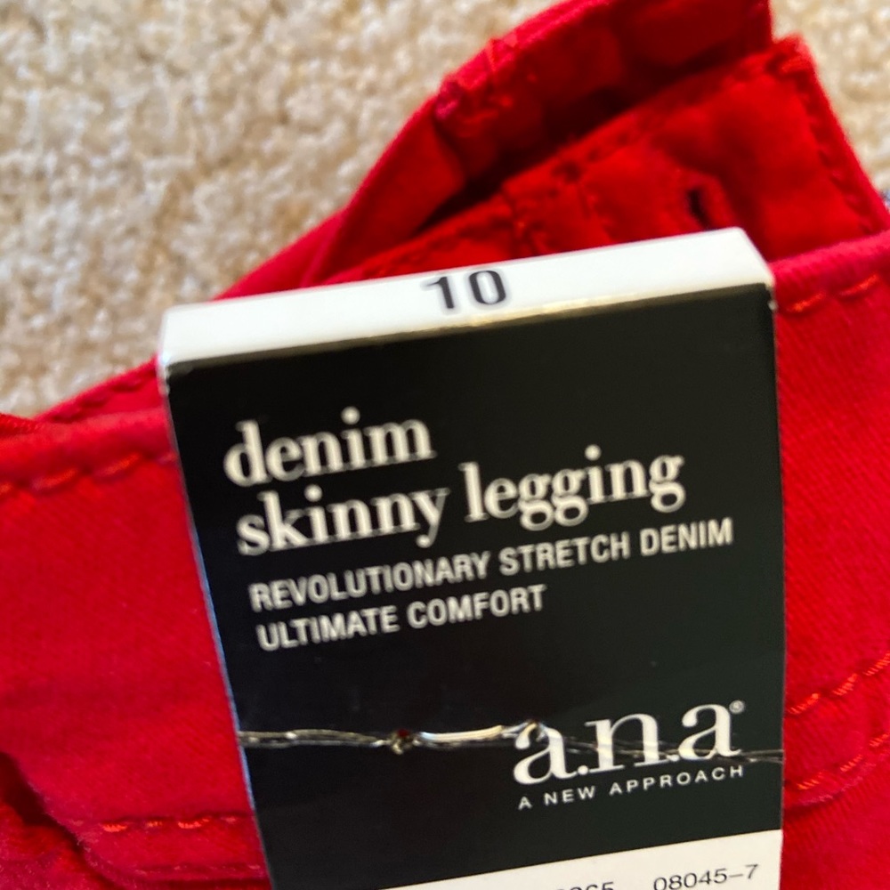 Size 10 red jeggings